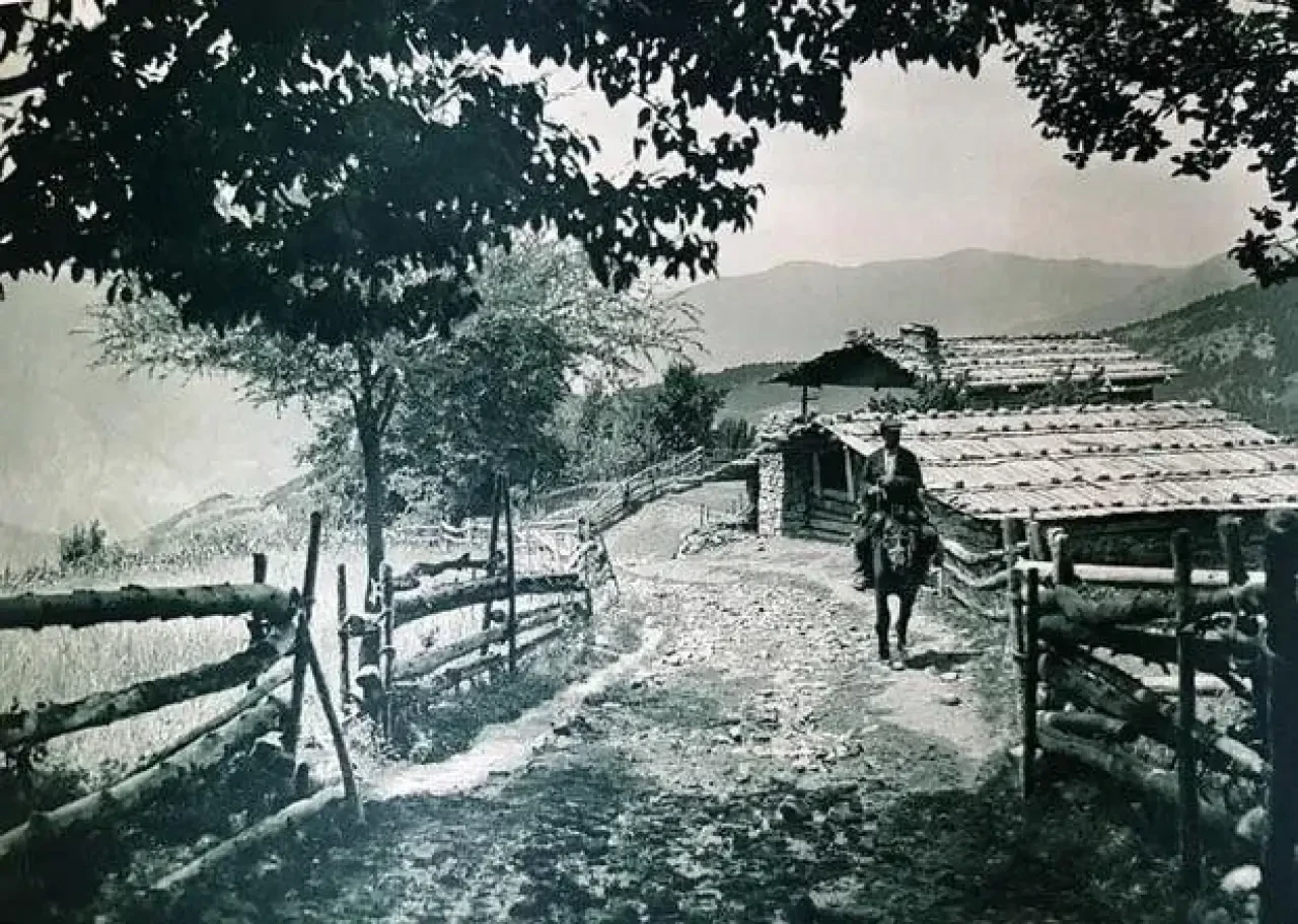 Atatürk'ün Türkiye'yi Dünyaya Tanıtmak İçin Özel Olarak Poz Verdiği Fotoğraflar Ortaya Çıktı! 6