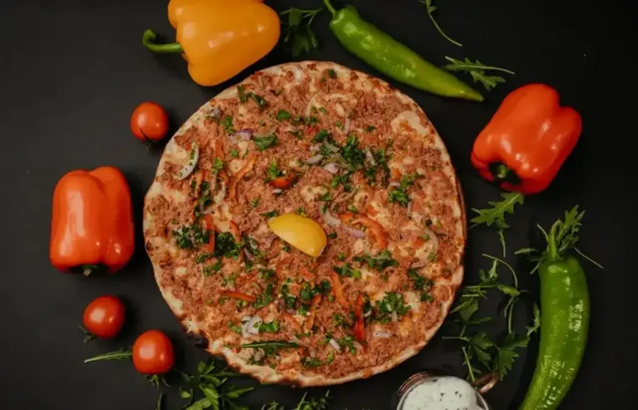 Evde Lahmacun Yapanlar Dikkat! Ustaların Gizli Hamur Püf Noktası 6