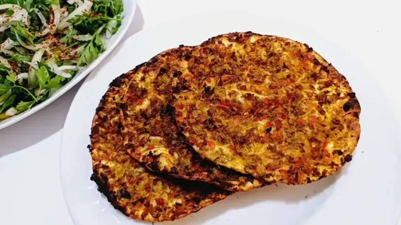 Evde Lahmacun Yapanlar Dikkat! Ustaların Gizli Hamur Püf Noktası 1