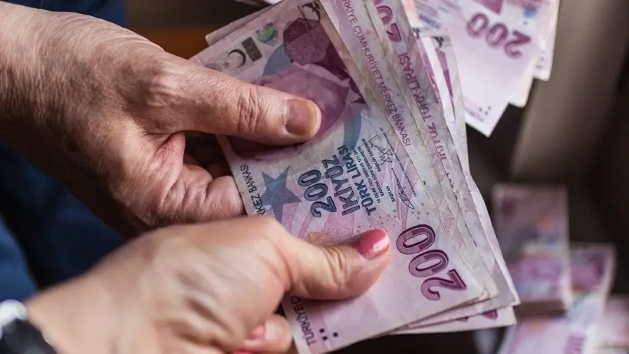 SGK uzmanı İsa Karakaş, emekli maaş promosyonlarıyla ilgili önemli bilgiler verdi! 3