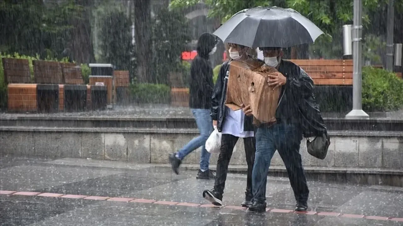 Meteoroloji uyarıyor: 21 ilde gök gürültülü sağanak yağış bekleniyor! 6