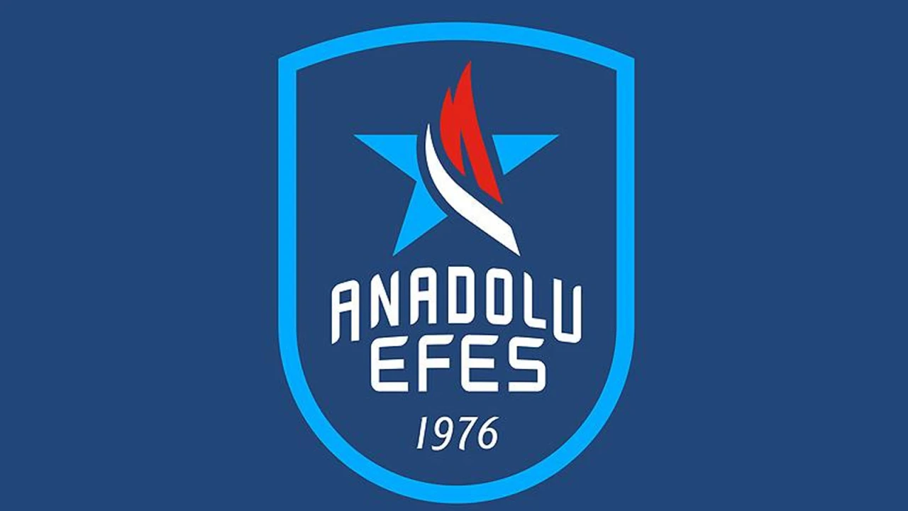 Anadolu Efes, Cenk Akyol'u Genç Takım antrenörlüğüne getirdi
