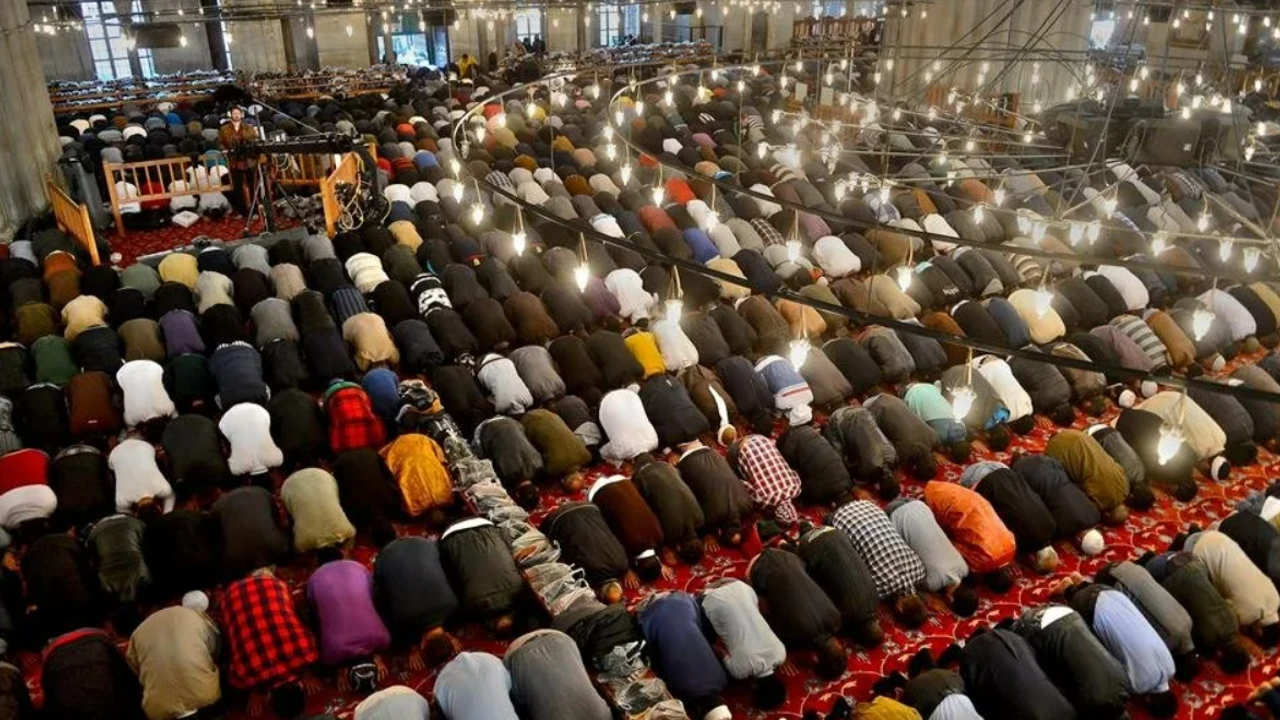 Bayram Namazı Nasıl Kılınır?