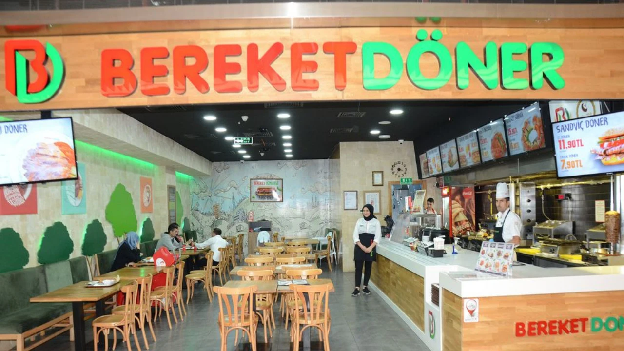 Bereket Döner'den 2025'e Özel Fiyat Listesi Yayınlandı: Yepyeni Menü Seçenekleri ve Fiyatlar!