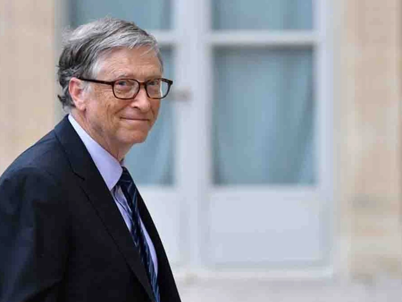 Bill Gates açıkladı: Yapay zekanın asla yerini alamayacağı 3 iş