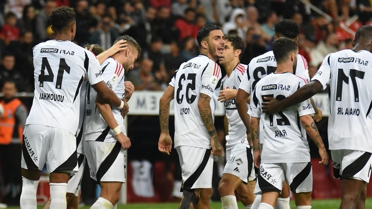 Beşiktaş ve Galatasaray 29 Mart 2025'te dev derbide karşı karşıya!