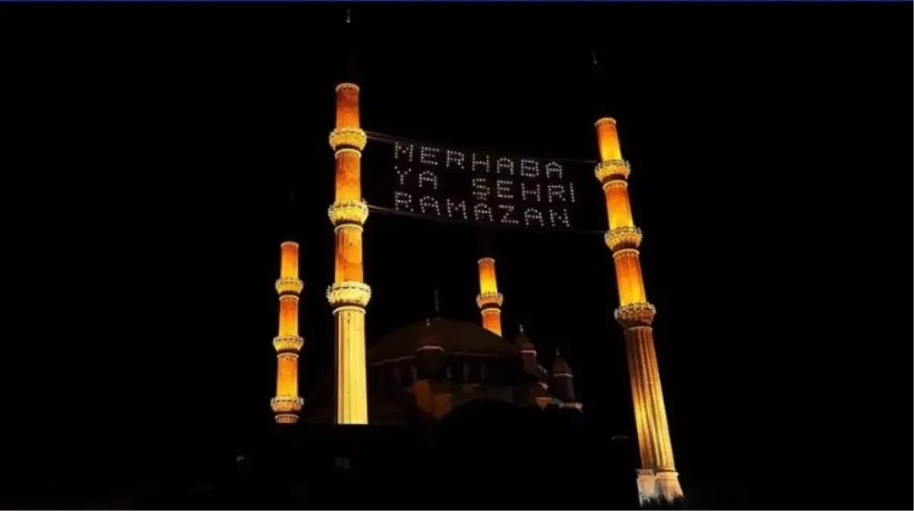Şırnak'ta Bayram Namazı Vakti Belli Oldu! Şırnak'ta 2025 Ramazan Bayramı Namazı Saati Açıklandı