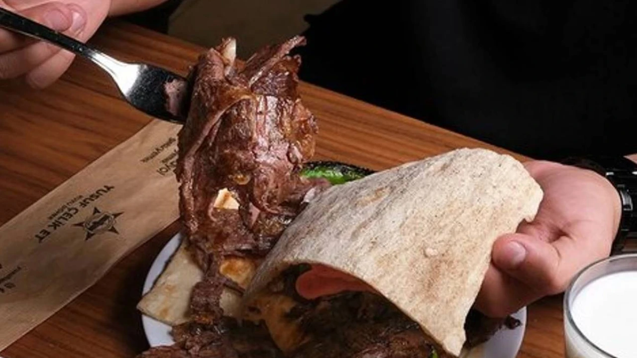 Bursa'da Ünlü Döner Markası Konkordato Talebinde!