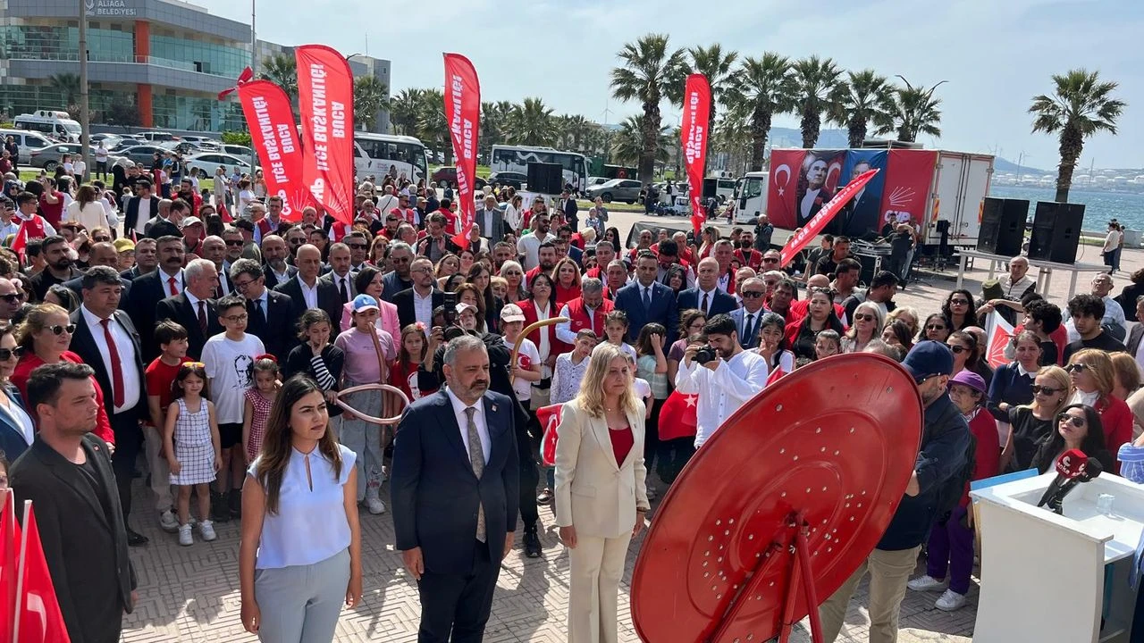 CHP'nin yaratıcı 23 Nisan kutlaması: Tugay'dan farklı bir etkinlik!