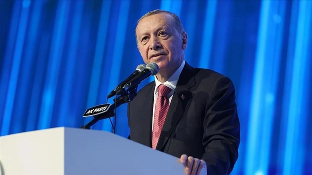 Cumhurbaşkanı Erdoğan, Genişletilmiş İl Başkanları Toplantısı'nda konuşuyor