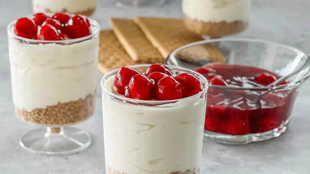 Şipşak Hazırlanan Göz Alıcı Cup Cheesecake Tarifi!