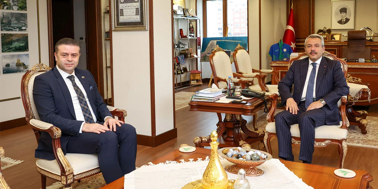 Rize'nin Yeni Milli Eğitim Müdürü Akmeşe Görevine Başladı