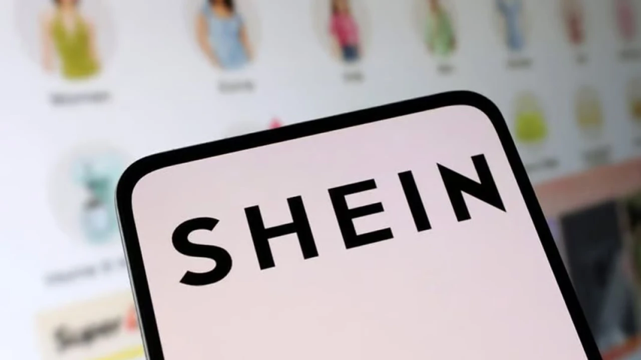 Shein, ABD'de vergi artışı öncesi ürün fiyatlarını yükseltti, yüzde 377'ye varan artışlarla karşı karşıya.