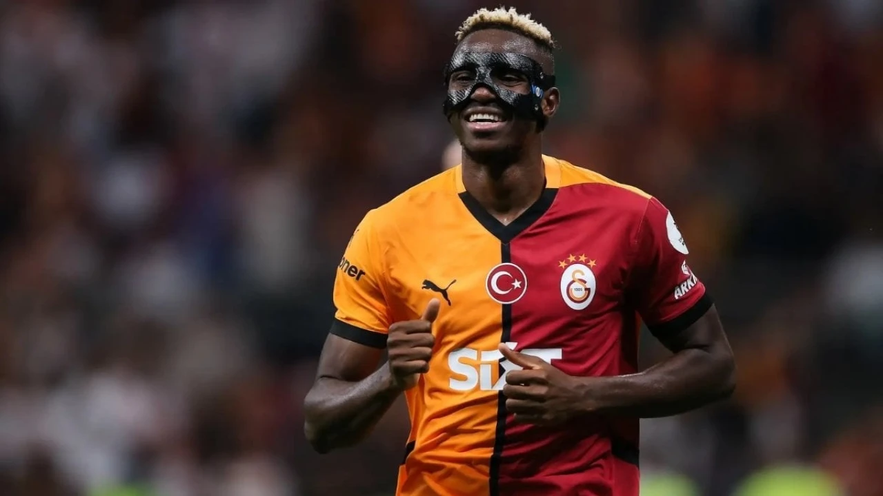 Transferde ortalık karıştı! İki dünya devi Galatasaray'ın gözdesi Osimhen için devrede: 75 milyon euro hazır!