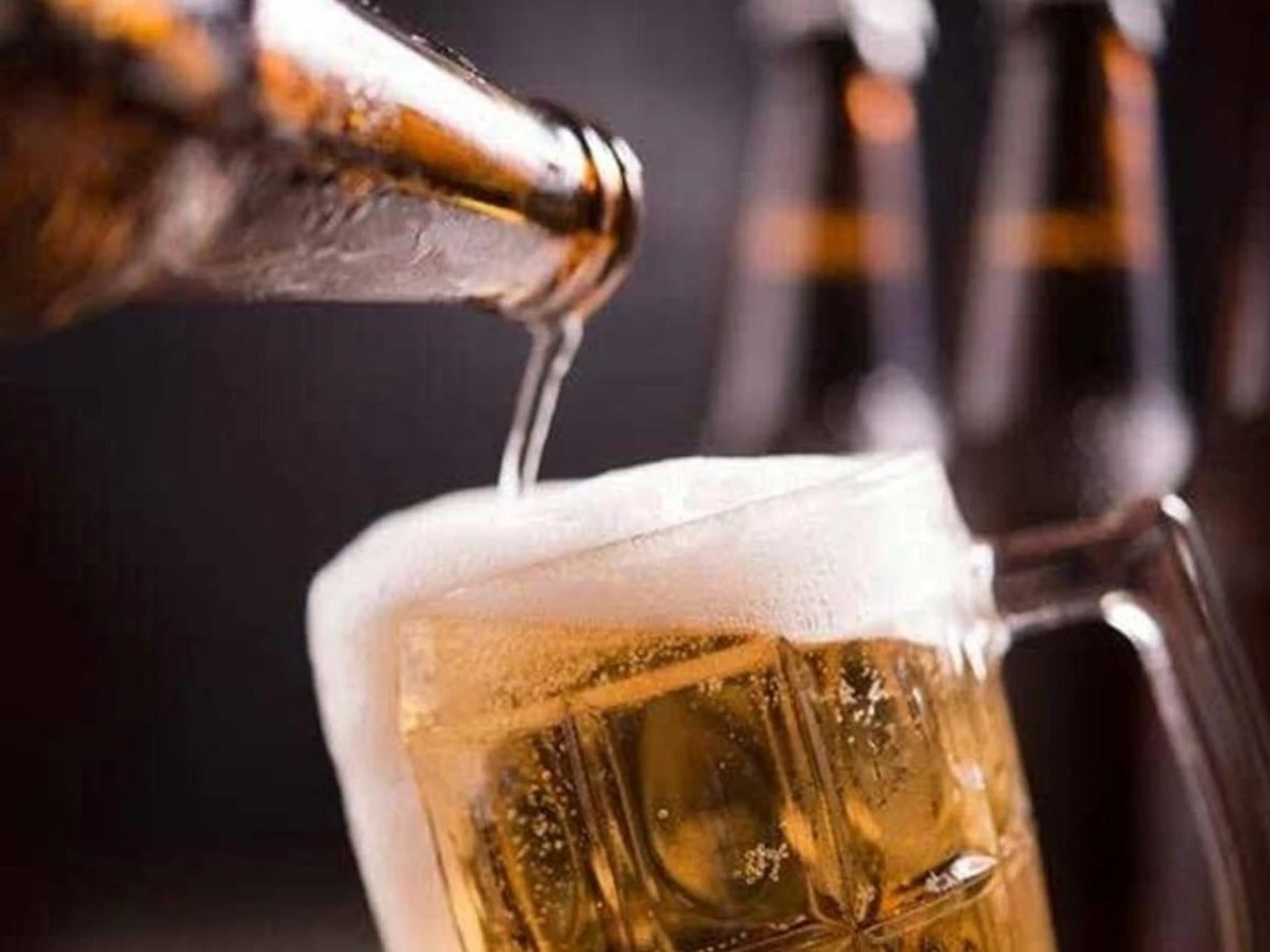 Ünlü bira markası 'içmeyin' uyarısıyla toplatılıyor
