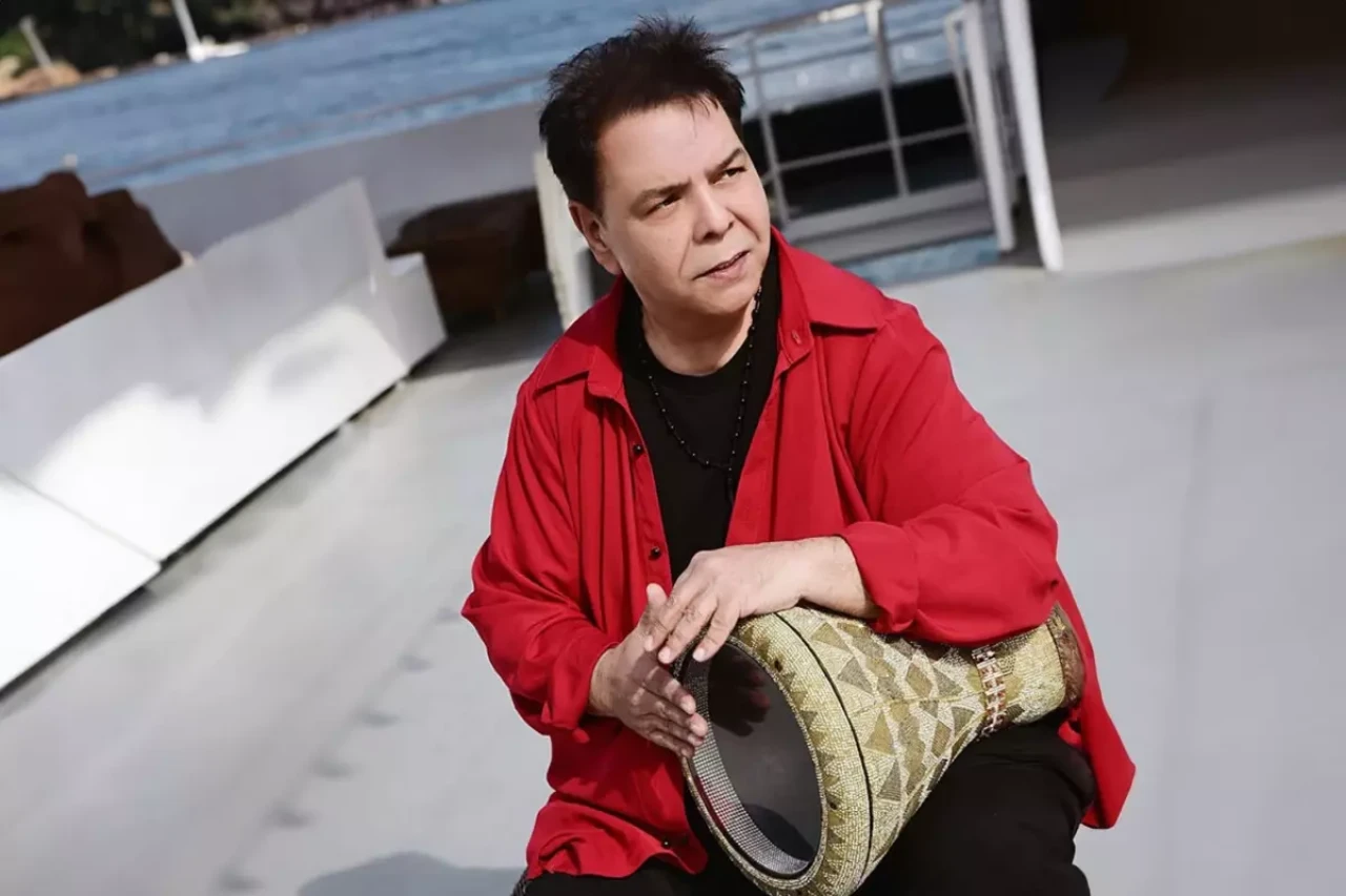 Balık Ayhan'ın Ardından Üzücü Veda: Türk Müzik Dünyasını Yasa Boğan Unutulmaz Sanatçıya Veda