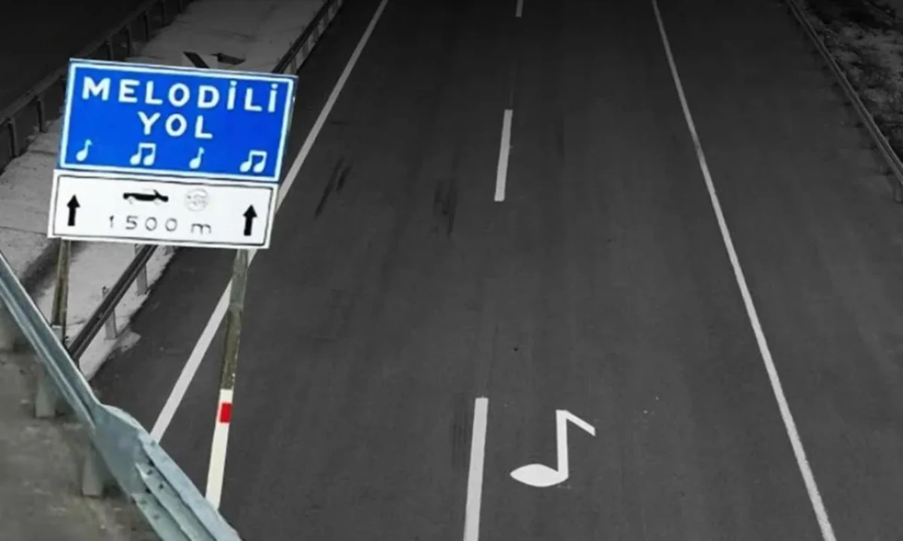Ankara'da Türkiye'nin İlk Melodili Yolu Hizmete Girdi: Mozart'ın Türk Marşı Eşliğinde Sürüş Keyfi!