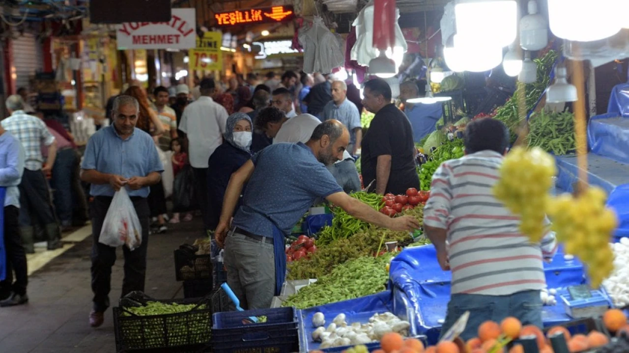 Yoksulluk sınırı, asgari ücretin dört katına çıktı, vatandaşlar zor günler yaşıyor