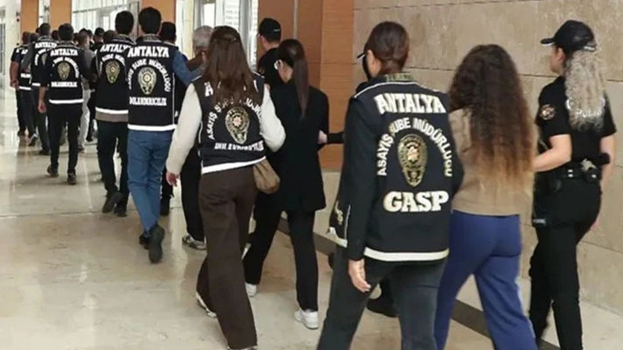 Antalya'da gerçekleştirilen operasyonda 42 milyon TL değerinde mal varlığına el konuldu!