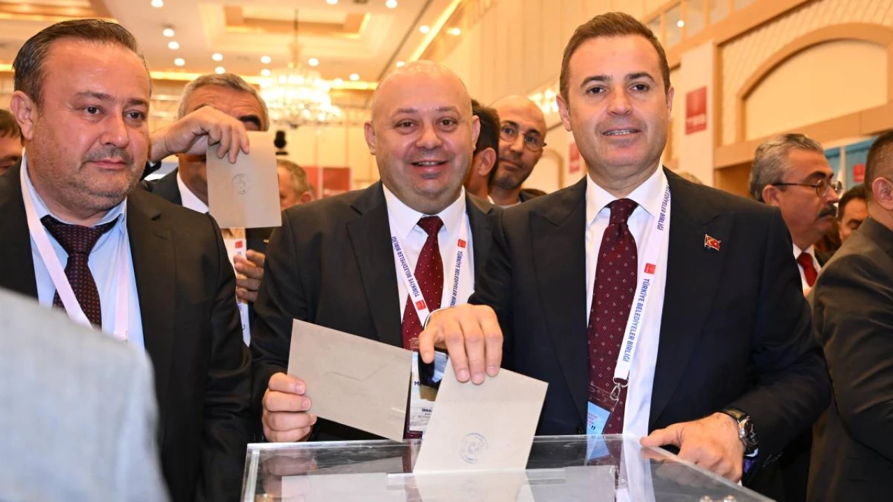 Başkan Akın, Türkiye Belediyeler Birliği'nde Yeni ve Önemli Bir Göreve Atandı