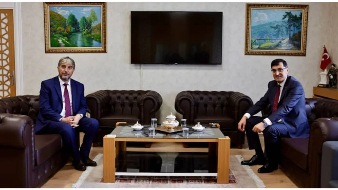 Eyüp Kahveci'nin Eğitime Verdiği Değer Yeniden Gündemde
