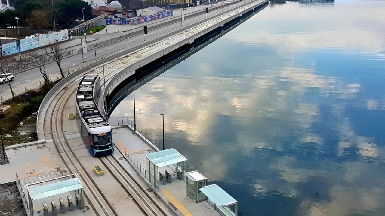 Beyşehir'e göl manzaralı tramvay müjdesi!