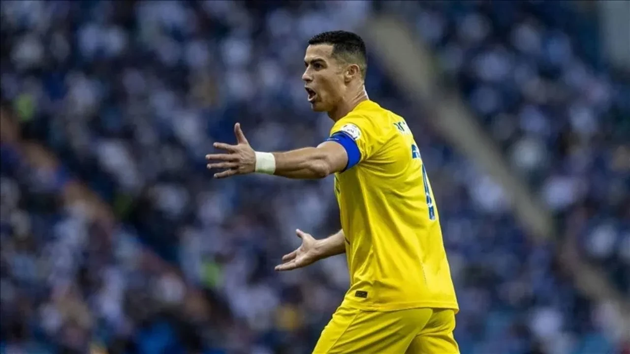 Cristiano Ronaldo, Al Nassr takımından ayrıldı!
