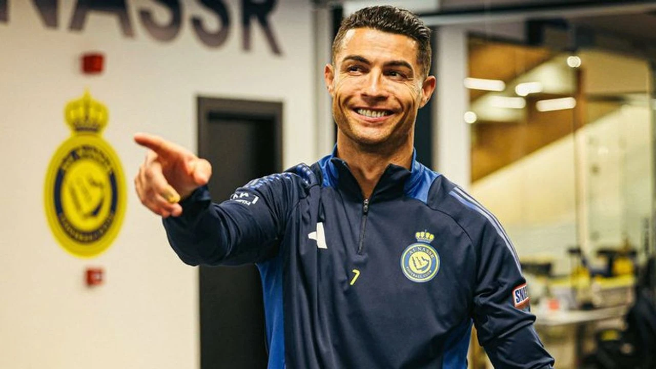 Cristiano Ronaldo'nun Beşiktaş'a transferi için sıcak gelişmeler yaşanıyor mu? Son dakika transfer dedikoduları ve detaylar ortaya çıktı!