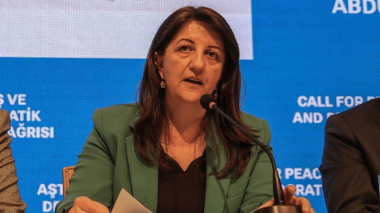 PKK, Silahlarını Teslim Edecek!
