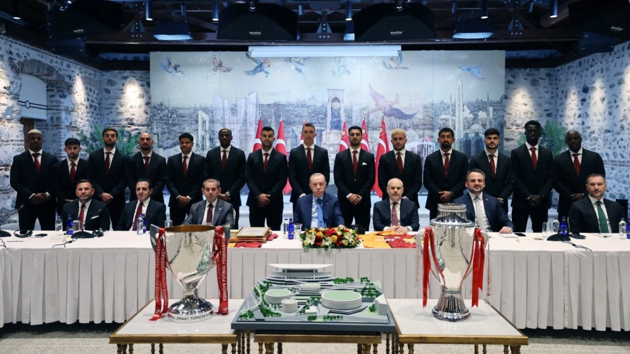 Cumhurbaşkanı Erdoğan, Süper Lig şampiyonu Galatasaray'a ev sahipliği yapacak