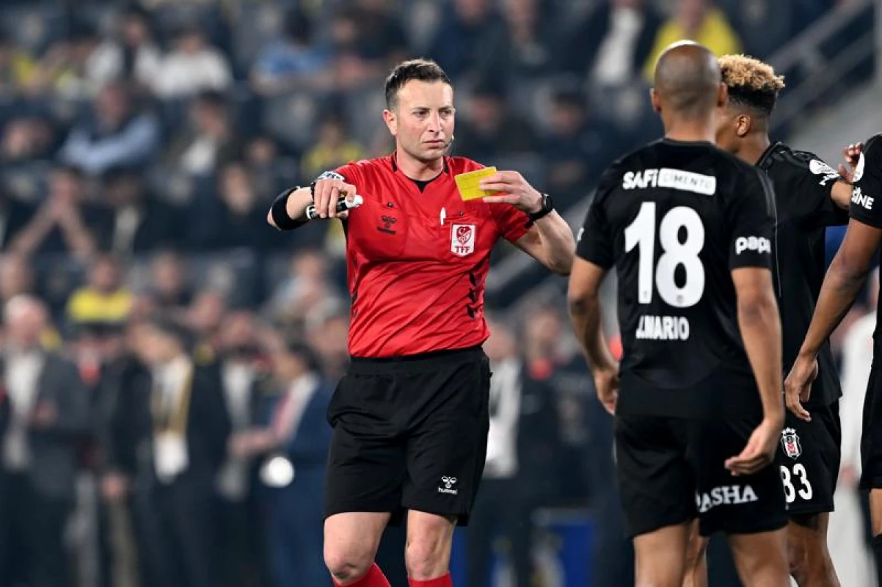Fenerbahçe-Beşiktaş derbisini değerlendirdiler! İşte tartışmalı tüm pozisyonlar...