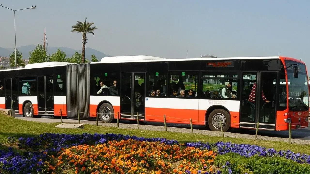 İzmir'de ESHOT Çalışanları Grev Kararı Aldı! 29 Mayıs'ta Metro, Tramvay ve Vapur Seferlerinde Aksama Olacak mı?