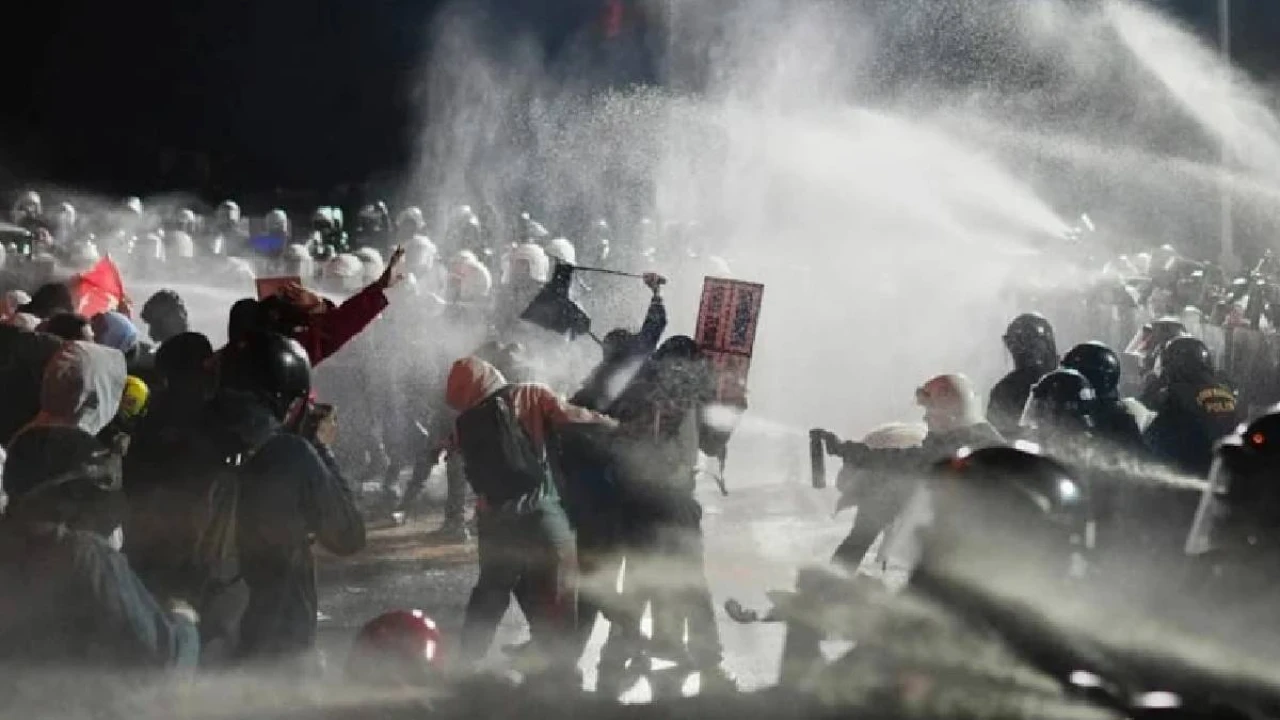 Saraçhane protestolarında gözaltına alınan 14 genç serbest bırakıldı