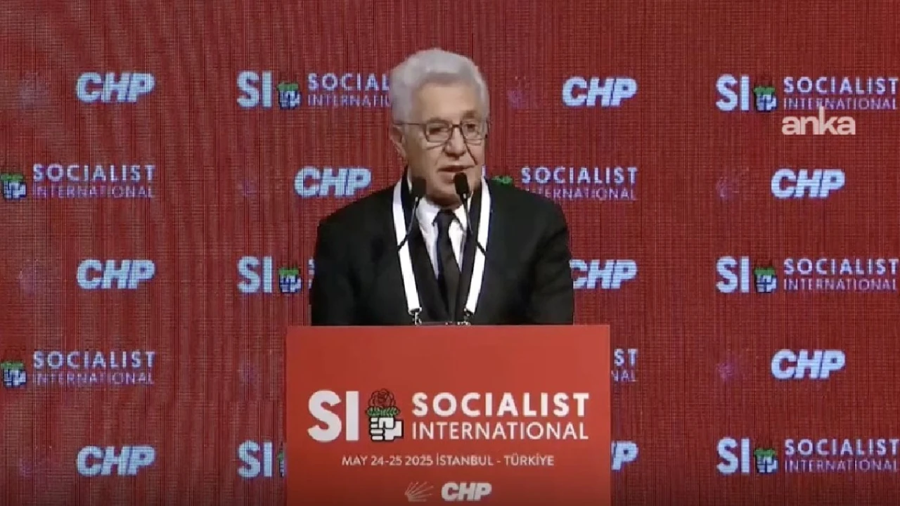 Ünlü Türk müzisyen ve yazar Zülfü Livaneli, solun en önemli silahının kültür olduğunu vurguladı