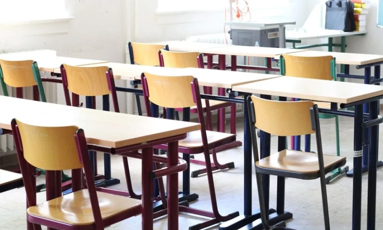 4 Haziran'da Okullar Tatil mi? Çarşamba Günü Okullarda Ders Yapılacak mı, Yoklama Alınacak mı?