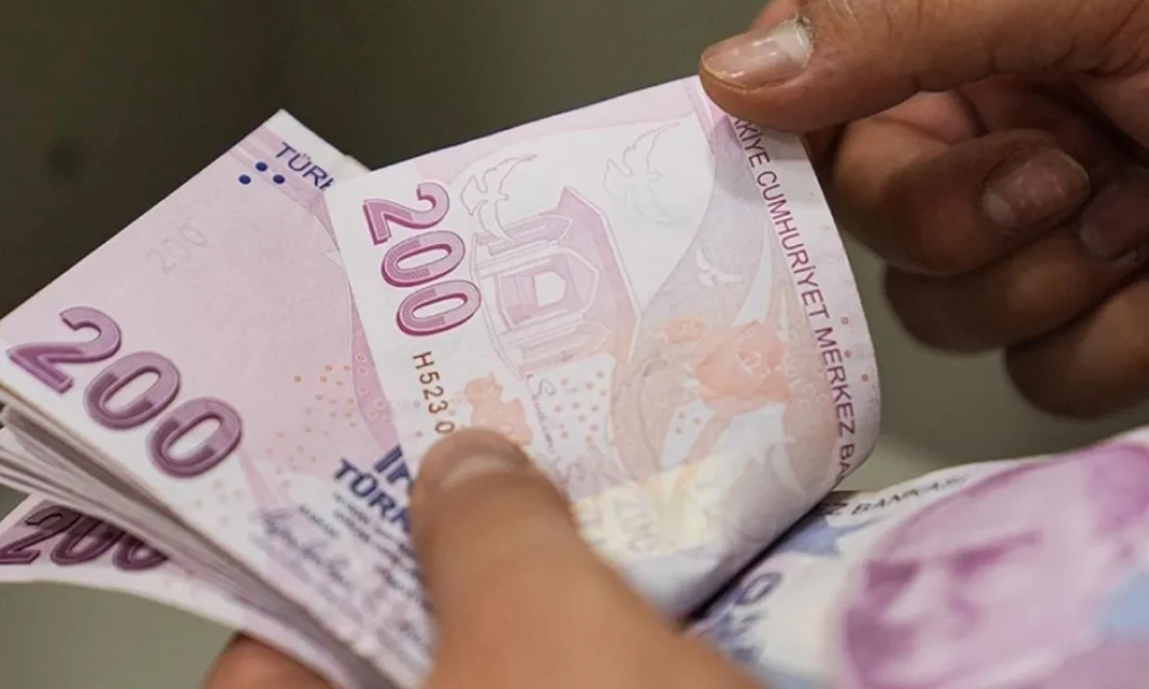600 bin kamu işçisi için kritik hafta: Gözler zam teklifinde