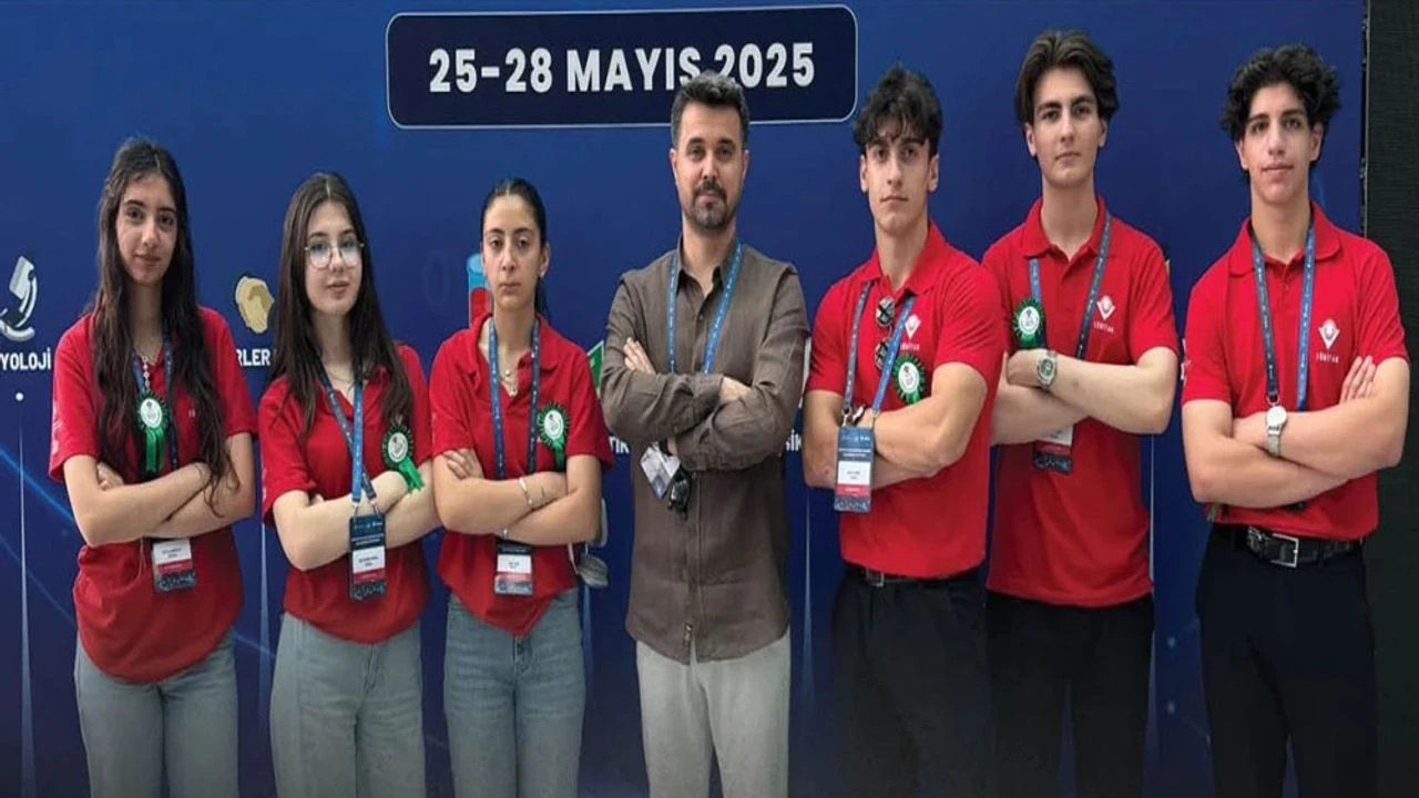 Batman'dan Okullar TÜBİTAK Final Yarışmasında Başarıya İmza Attı: İkincilik ve Teşvik Ödülleri!