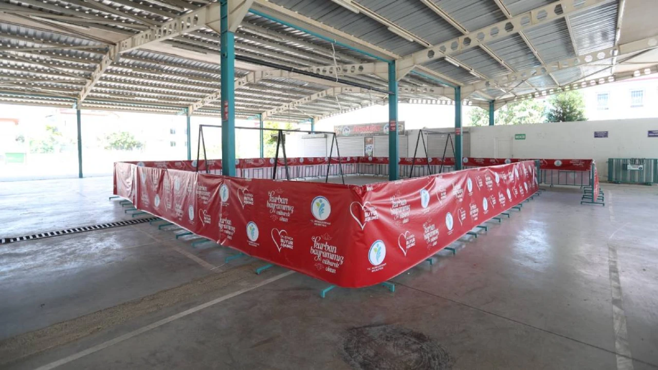 Merkezefendi'de 9 Noktada Küçükbaş Kurban Kesimi İçin Hazırlıklar