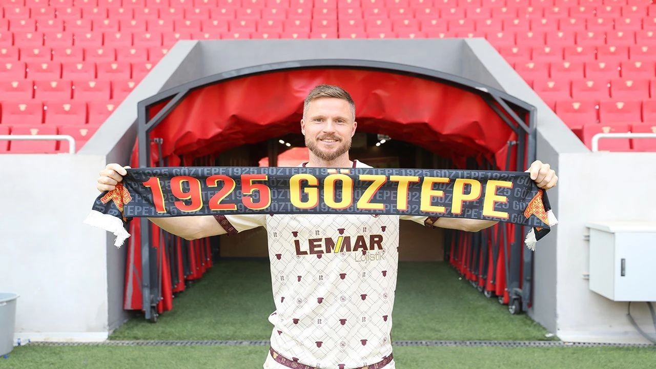 Göztepe'den Ayrılan 37 Yaşındaki Lasse Nielsen ile Yollar Ayrıldı