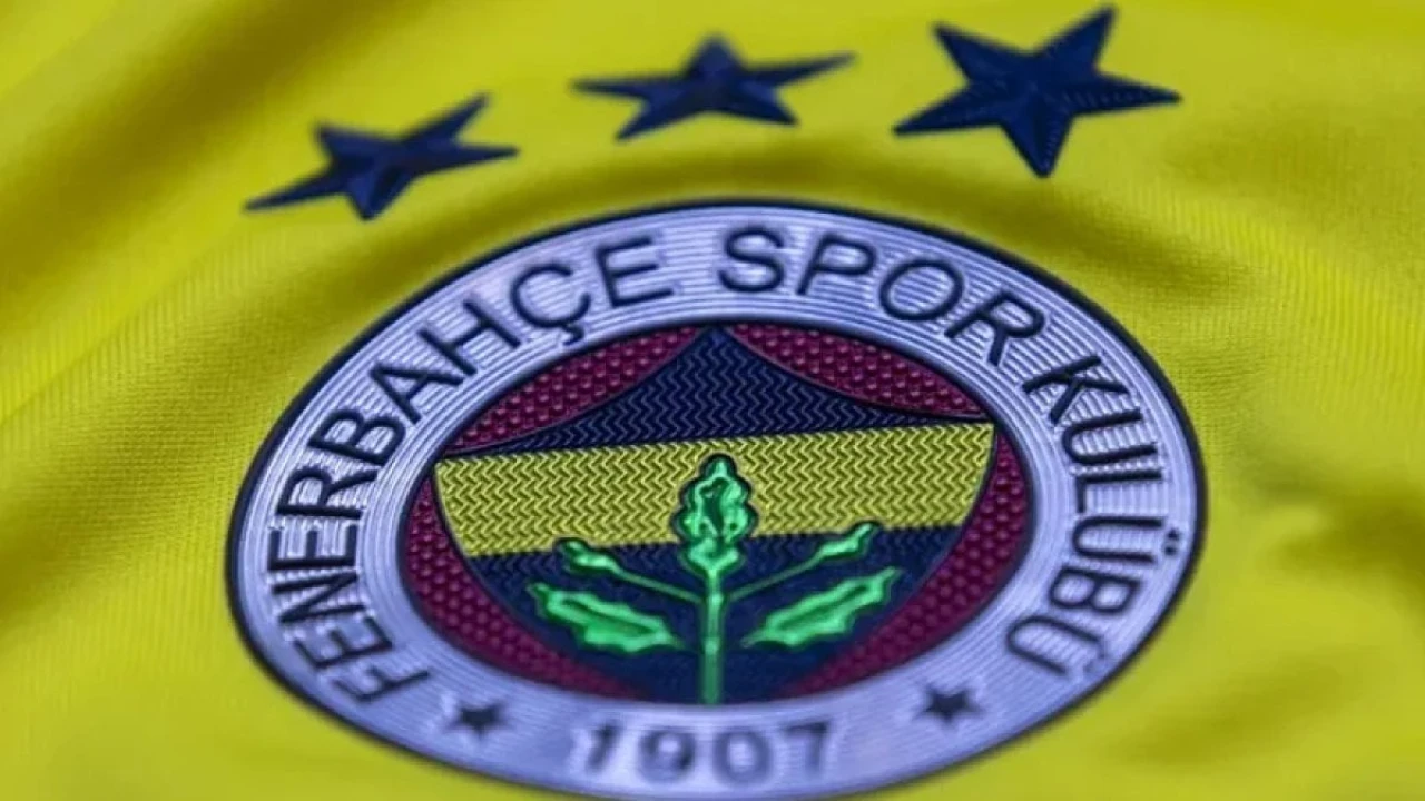 "Fenerbahçe'nin genç savunma oyuncusu, dev takımların dikkatini çekiyor!"