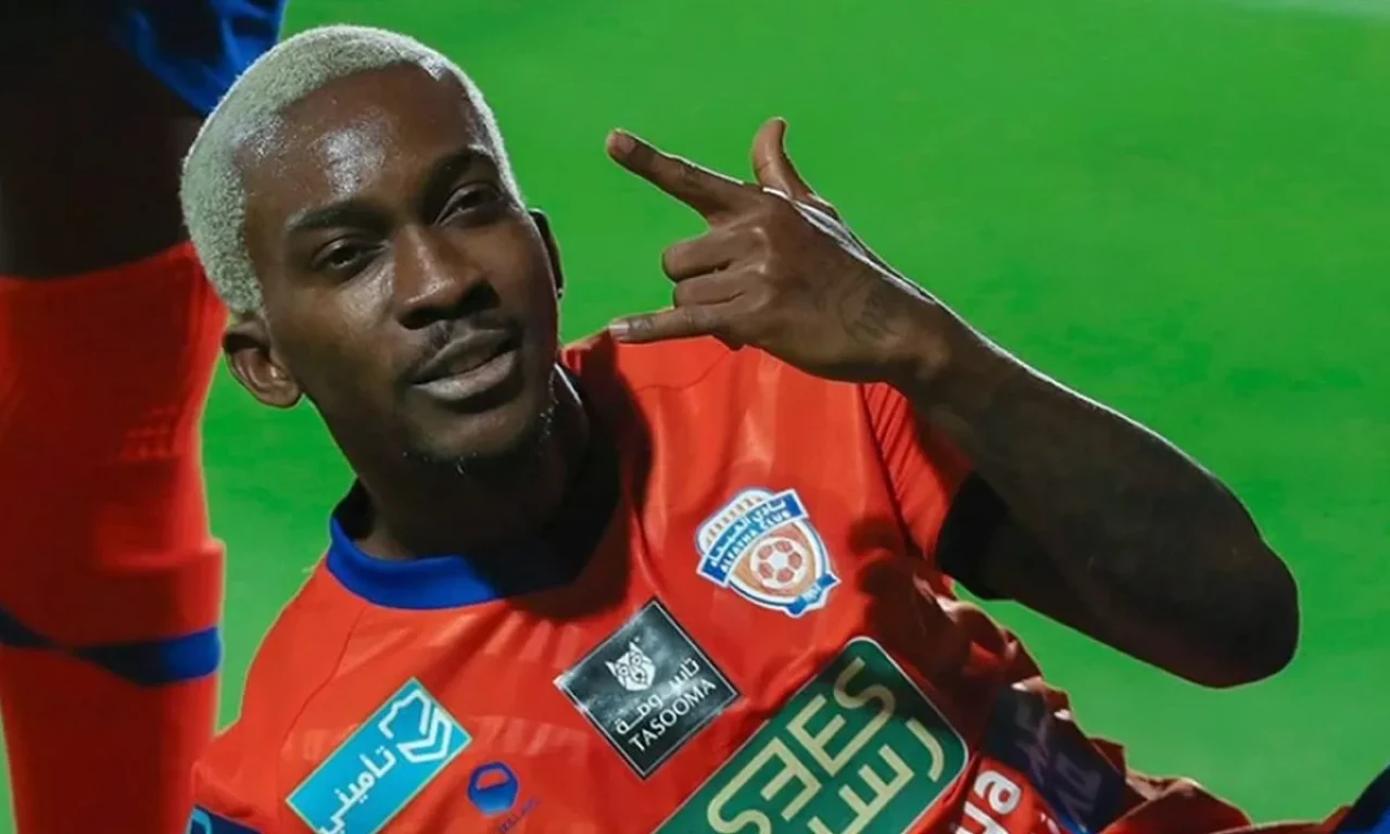 Onyekuru'dan Süper Lig'e koşu var! Anlaşma an meselesi!