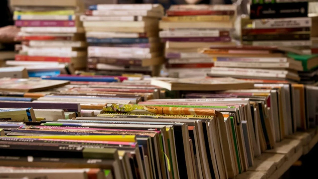 Yayıncılıkta büyük gerileme: Beş ayda 20 milyon kitap daha az basıldı