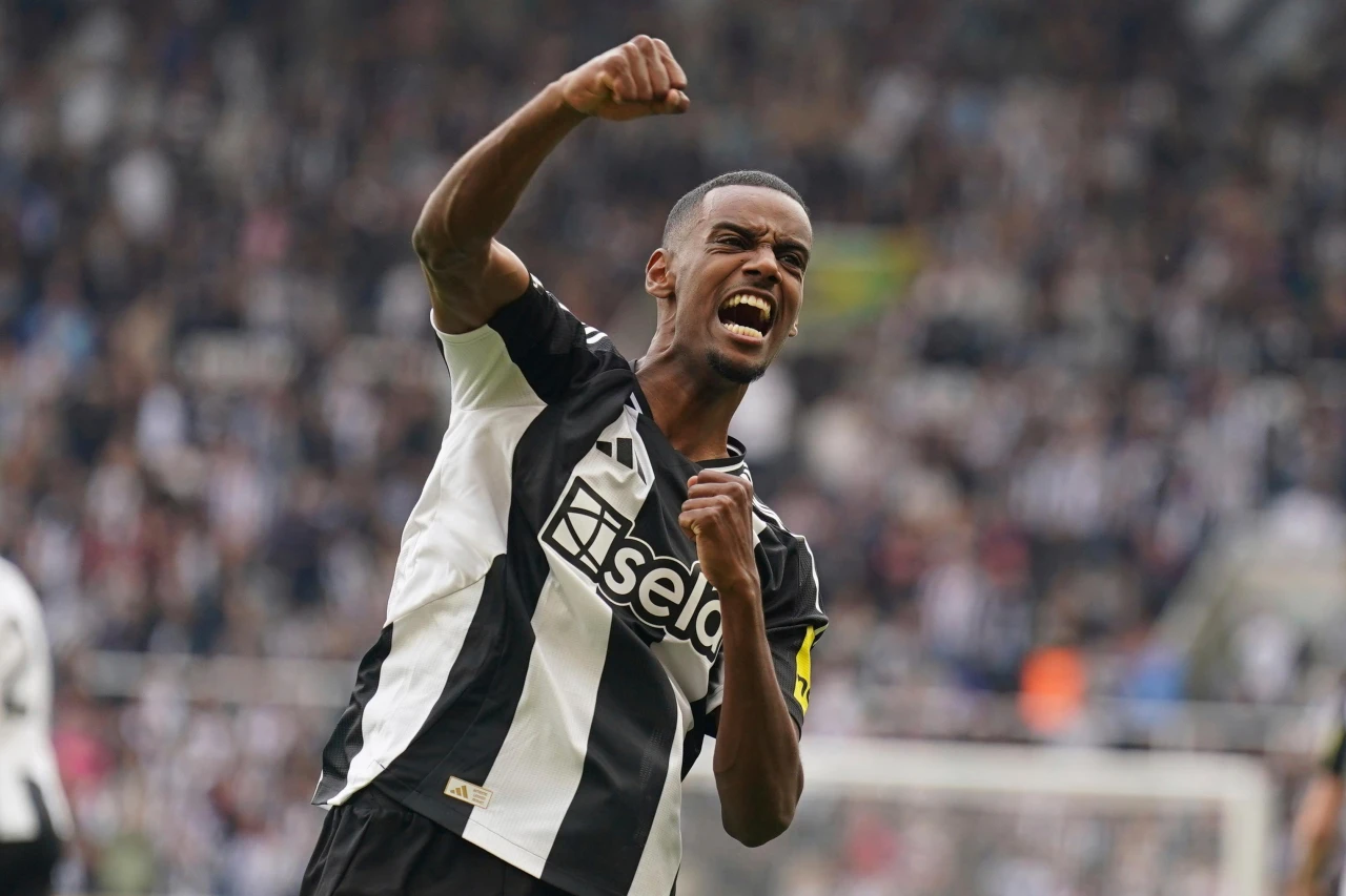 Liverpool, Alexander Isak için rekor teklif yapmaya hazırlanıyor. Eddie Howe'dan ayrılık açıklaması geldi!
