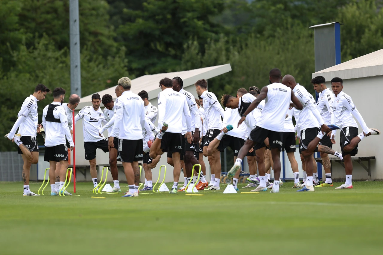 Beşiktaş Avusturya'da Sezona Hazırlanıyor: Antrenmanlar Devam Ediyor