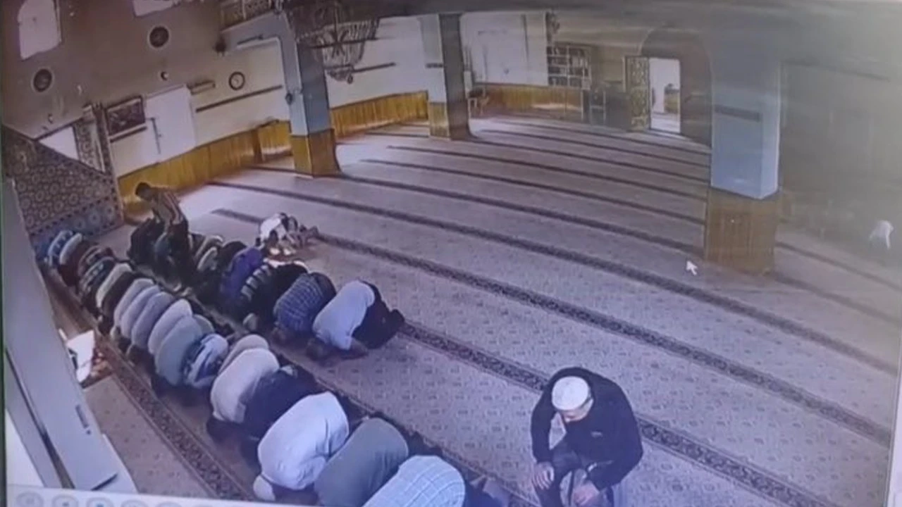 Camide işlenen cinayetin görüntüleri ortaya çıktı! İşte o anlar...