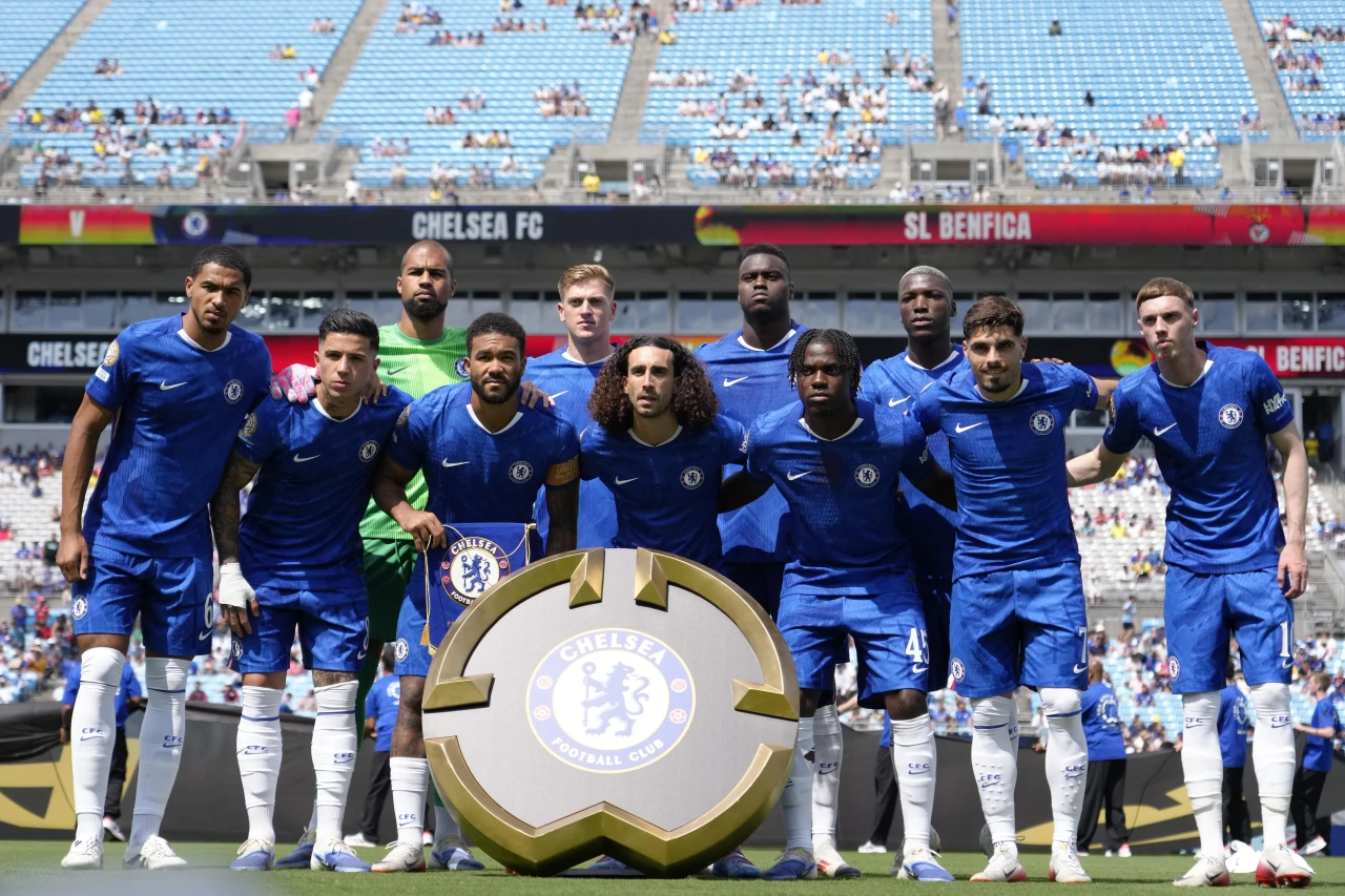 UEFA, Chelsea ve Aston Villa'yı mali ihlaller nedeniyle cezalandırdı, kulüpler gelecek için zorlu bir mali planlama sürecine girebilir.