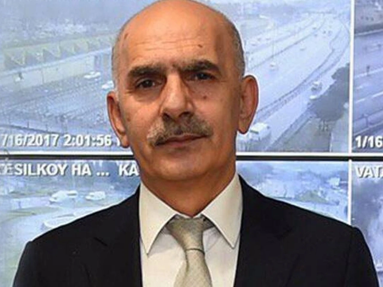 İstanbul Büyükşehir Belediyesi'ne Yönelik Operasyonlarda 15 Kişi Gözaltına Alındı