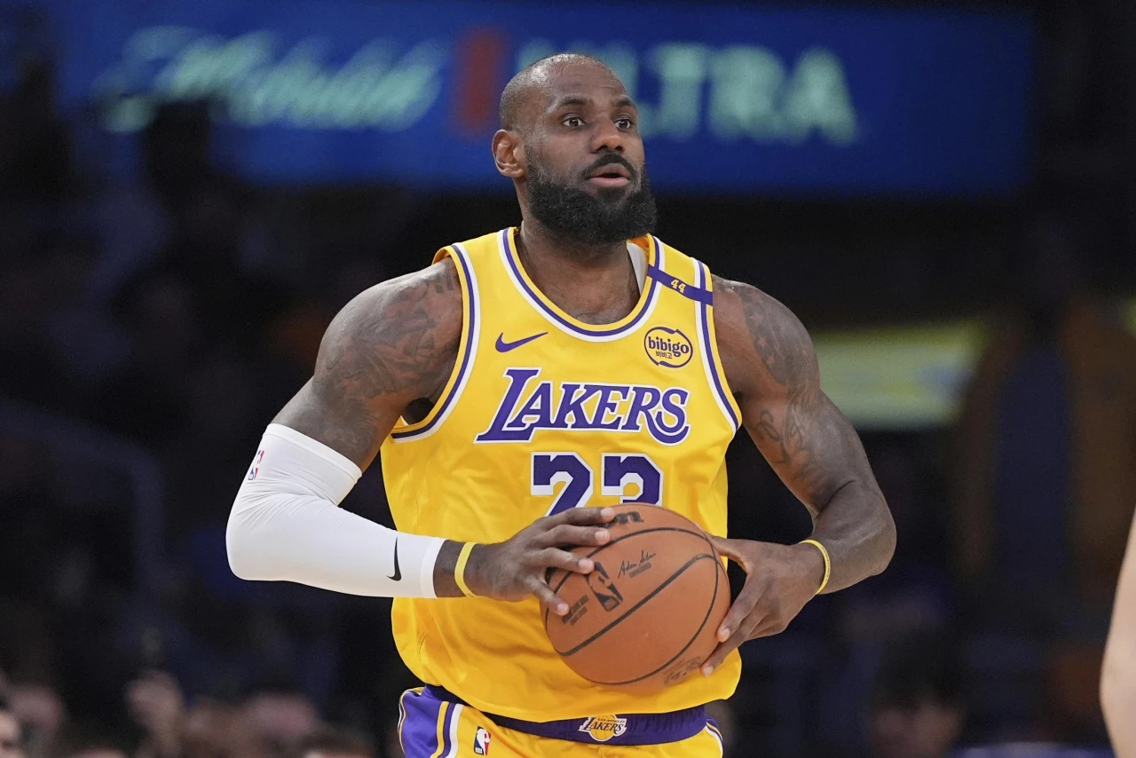 LeBron James'in Lakers'tan ayrılma ihtimali düşük görünüyor, Cleveland Cavaliers'a dönüş olasılığı zayıf.