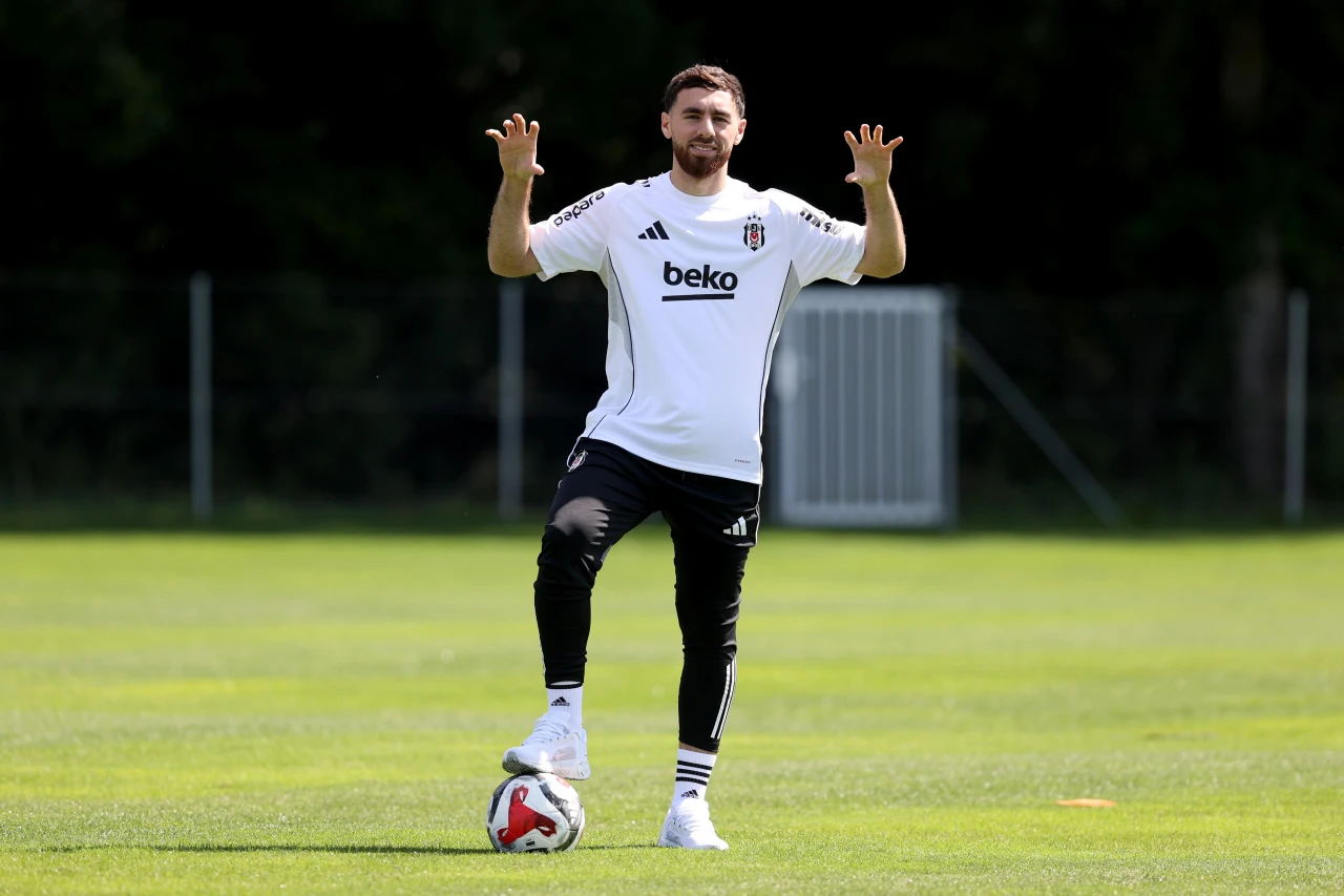 Beşiktaş'ın Avusturya kampında yeni transfer Orkun Kökçü, ilk idmanına çıktı!
