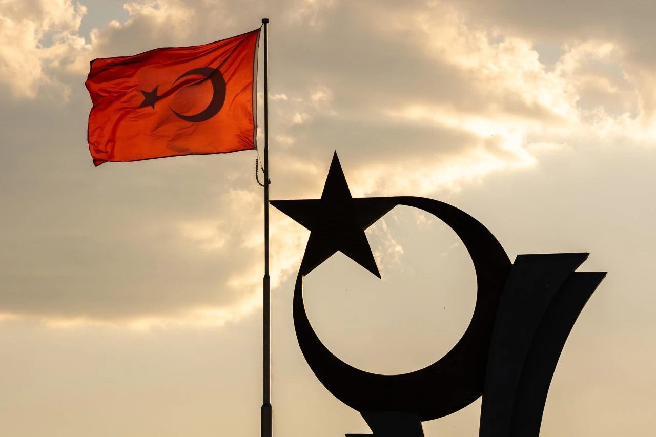 Anket Sonuçlarına Göre Türkiye'de Nüfus Artışı ve Depreme Hazırlık Algısı İncelendi